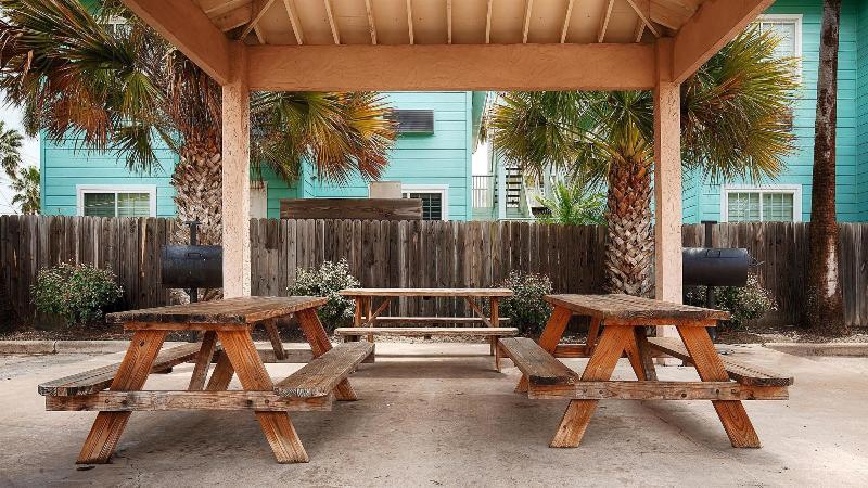 Western 3* Port Aransas