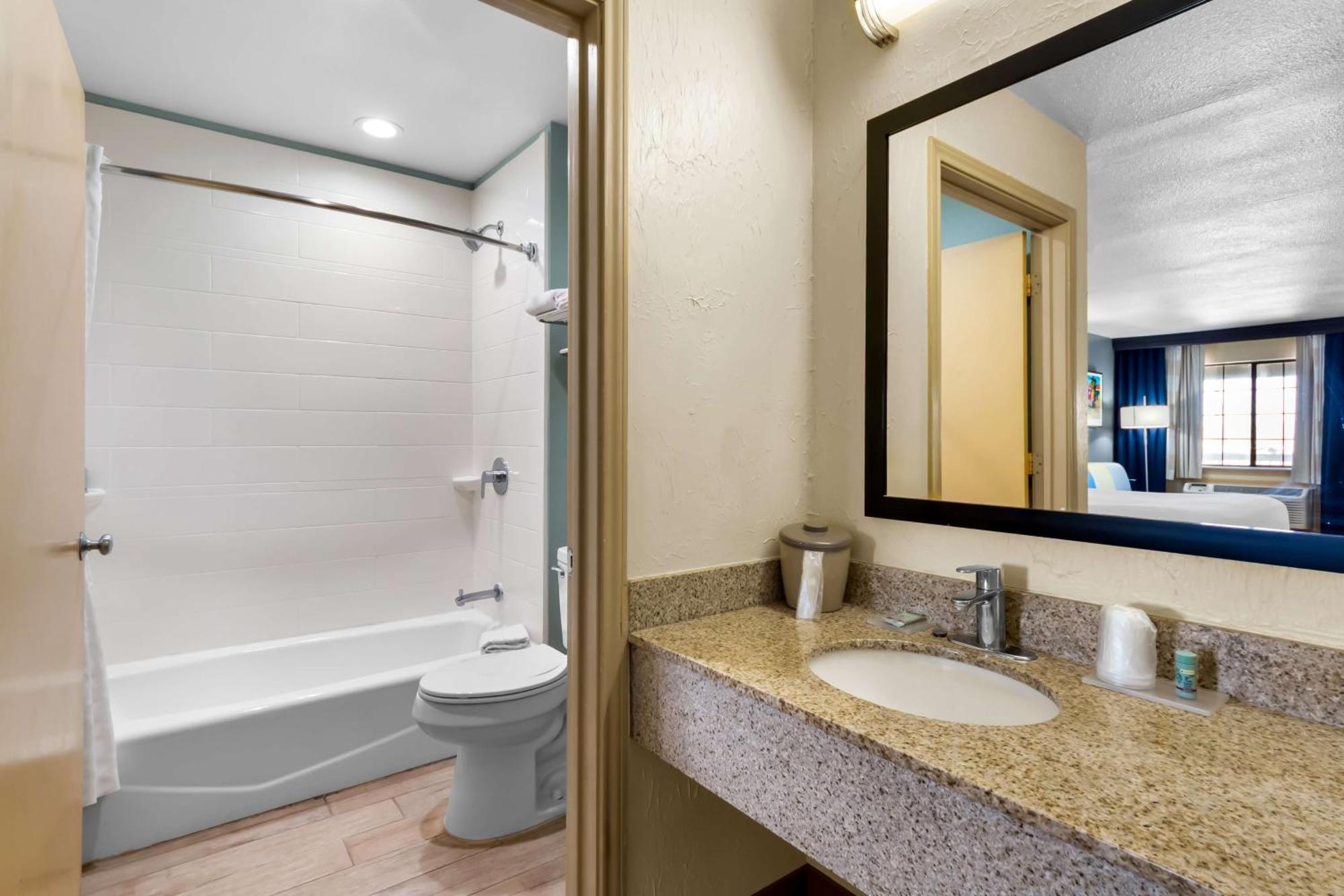 Western 3* Port Aransas