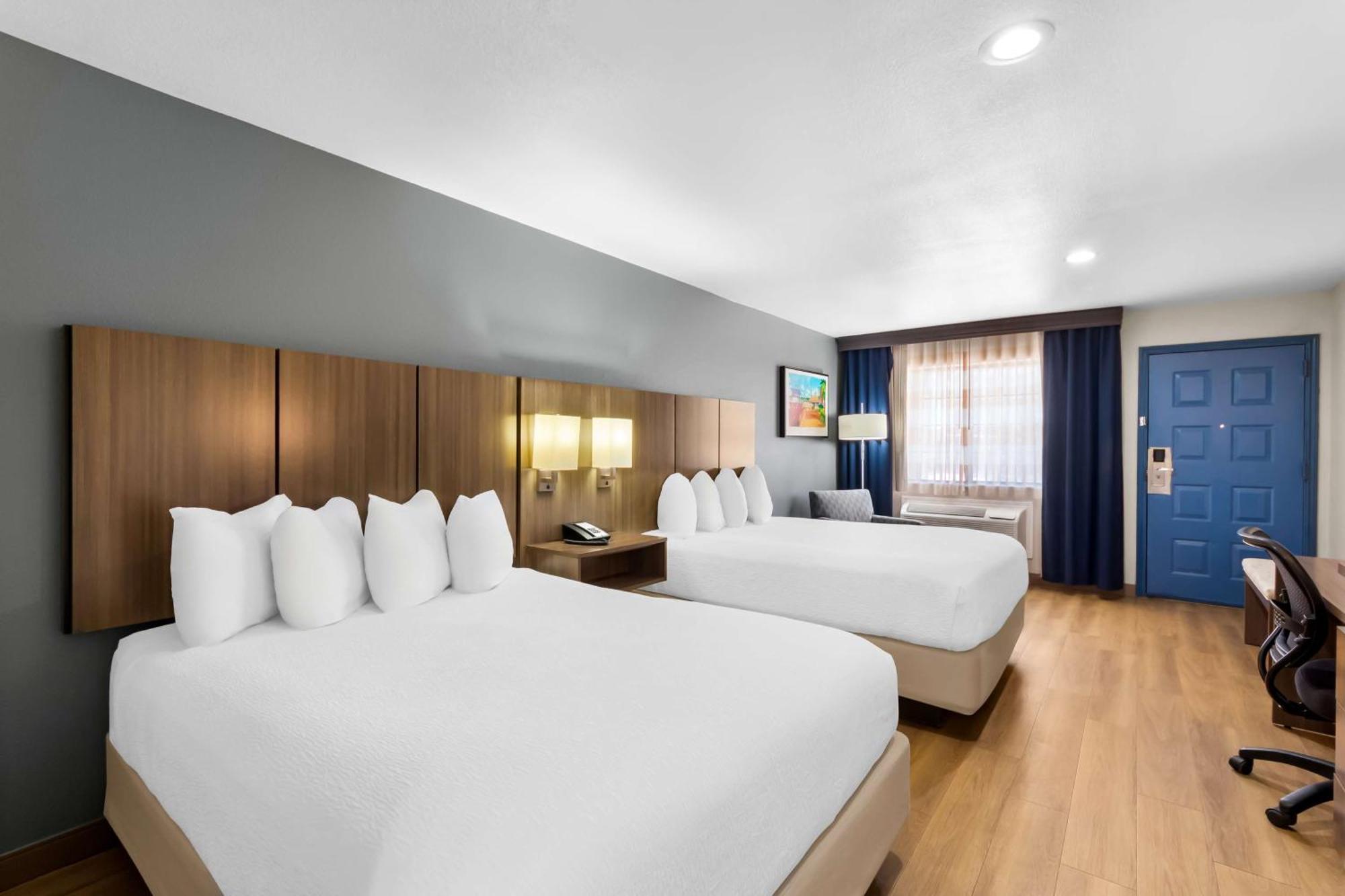 Western Motel 3*